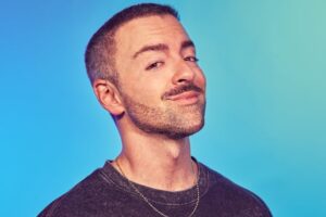 Matteo Lane Hair Transplant